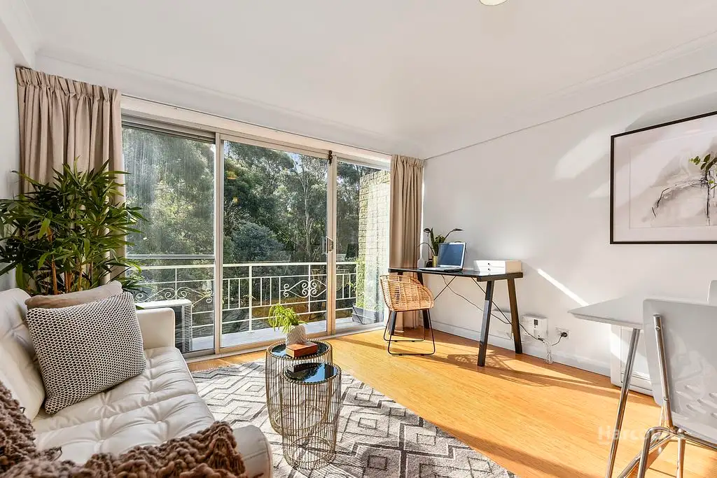 Main view of Homely unit listing, 4/64-66 Waterworks Road, Dynnyrne TAS 7005