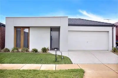 10 Carina Court, Point Cook VIC 3030