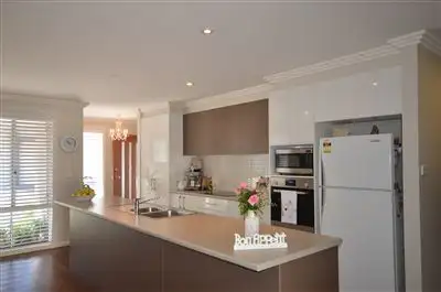Sixth view of Homely villa listing, 10/2a Toorak Court, Port Macquarie NSW 2444