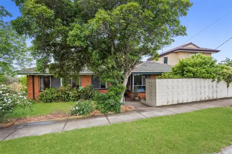 18 Glengate Street, Hamlyn Heights VIC 3215