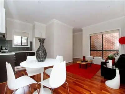 Main view of Homely unit listing, 4/3-5 Bradshaw Street, Kingsbury VIC