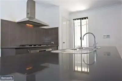 Fifth view of Homely house listing, 4 Luna Link, Wandi WA 6167
