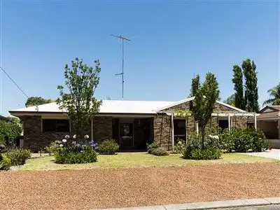 3 Colin Street, Pinjarra WA 6208