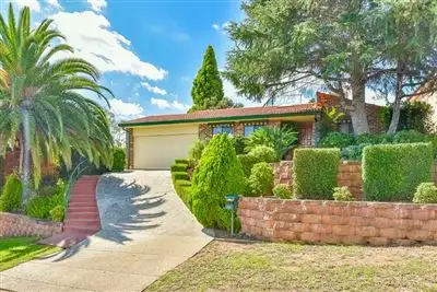 74 Stornoway Ave, St Andrews NSW 2566