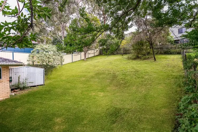 Second view of Homely house listing, 5 Bluff Court, Beenleigh QLD 4207