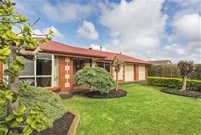 Second view of Homely house listing, 4 Batcombe Avenue, Craigmore SA 5114