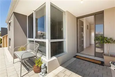 Third view of Homely house listing, 8 Blossom Chase, Aubin Grove WA 6164