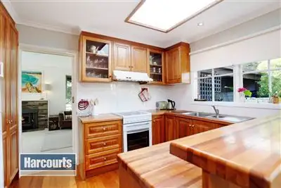 Fifth view of Homely house listing, 6 Sunray Court, Croydon VIC 3136