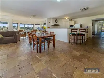 Seventh view of Homely house listing, 2 Outlook Drive, Drouin VIC 3818