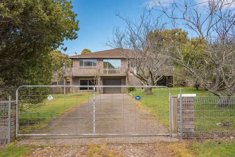 66 Little Swan Point Road, Gravelly Beach TAS 7276
