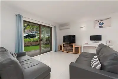 Seventh view of Homely apartment listing, 4/66 Oxford Terrace, Taringa QLD 4068