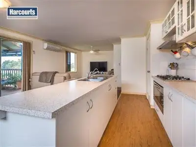 Sixth view of Homely house listing, 100 Lareema Drive, Bullsbrook WA 6084