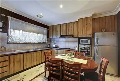 Second view of Homely house listing, 2 Chantal Close, Thomastown VIC 3074