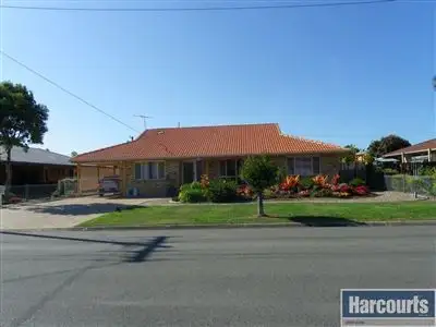 17 Green St, Banksia Beach QLD 4507