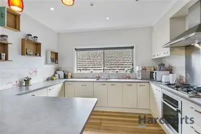 Fourth view of Homely house listing, 3 Hastings Square, Warragul VIC 3820