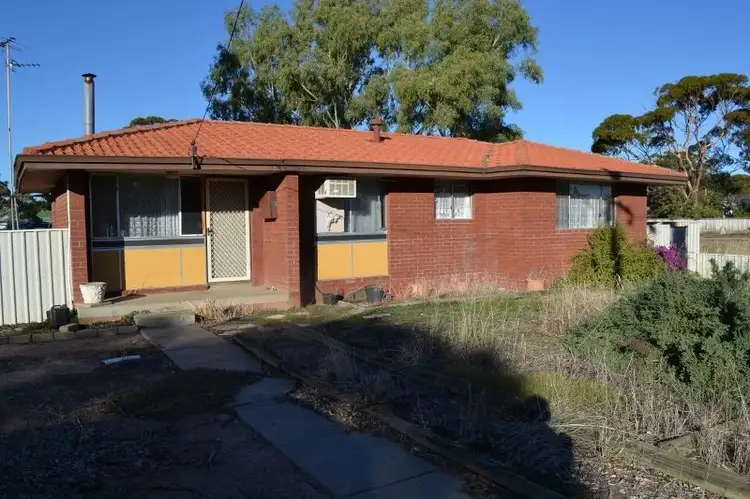 6 McLaren Street, Tammin WA 6409