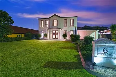 6 Avisford Court, Arundel QLD 4214