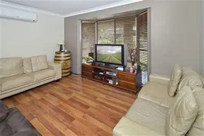 Fifth view of Homely house listing, 4 Yvonne Crescent, Mount Warren Park QLD 4207