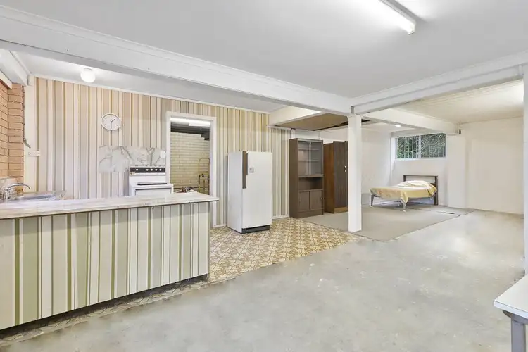 Second view of Homely house listing, 5 Lobelia Crt, Everton Hills QLD 4053