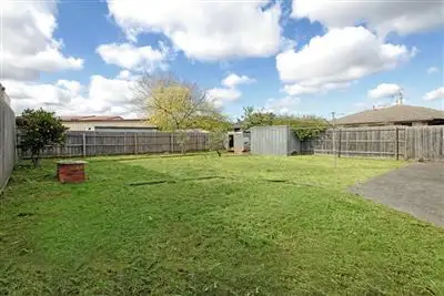 Second view of Homely house listing, 10 Cambridge Court, Thomastown VIC 3074