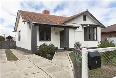 7 Tobin Street, Ararat VIC 3377