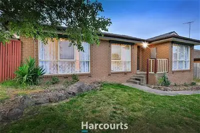 4 Dove  Court, Pakenham VIC 3810