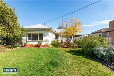 6 Poplar Street, Newcomb VIC 3219