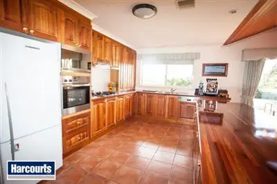 Sixth view of Homely house listing, 3 Warraview Close, Warragul VIC 3820