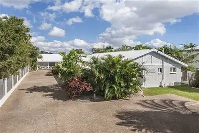 Main view of Homely unit listing, 3/27 Kitchener Road, Pimlico QLD 4812