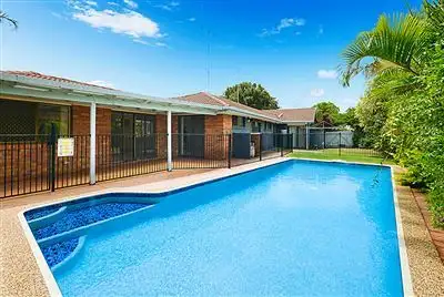 13 Southerly Street, Mermaid Waters QLD 4218
