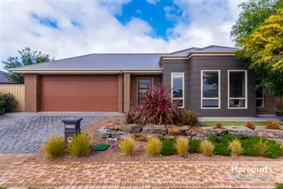 12 Manordale Court, Seaford Meadows SA 5169