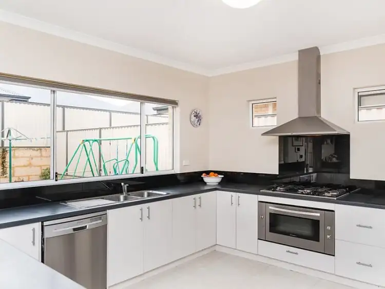 Sixth view of Homely house listing, 15 Adromeda Link, Aubin Grove WA 6164