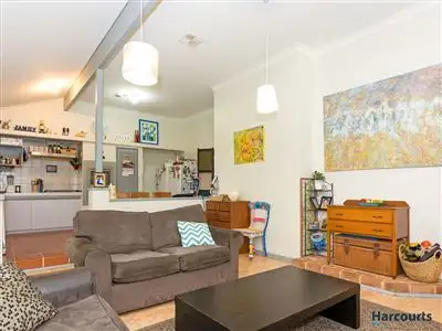 Sixth view of Homely house listing, 10 Dillon Glade, Joondalup WA 6027