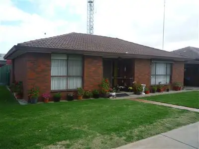1/6 Alma Street, St Arnaud VIC 3478