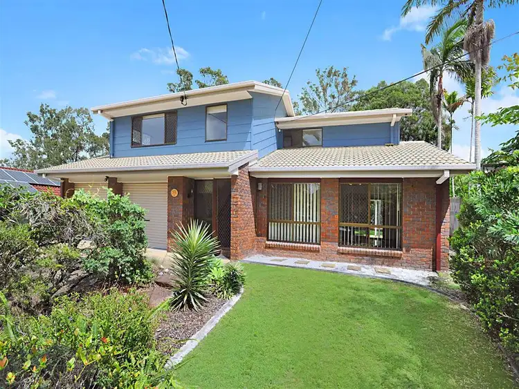 7 Bel Air Court, Ferny Hills QLD 4055