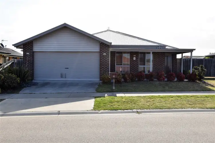 Second view of Homely house listing, 6 Gree Kulluk Place, Bairnsdale VIC 3875