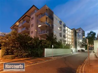 Main view of Homely unit listing, 51 Hope Street, Spring Hill QLD 4000