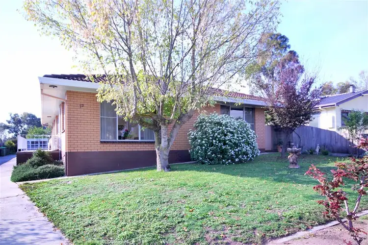 72 Hadfield Street, Bairnsdale VIC 3875