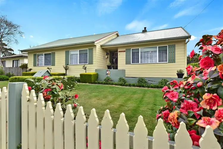 6 Cromwell Street, Perth TAS 7300