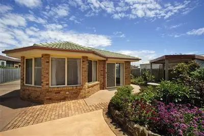 2/99 Parker Street, Devonport TAS 7310