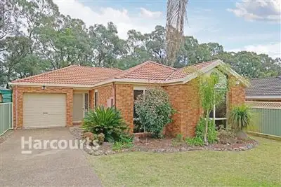 24 Mackillop Crescent, St Helens Park NSW 2560