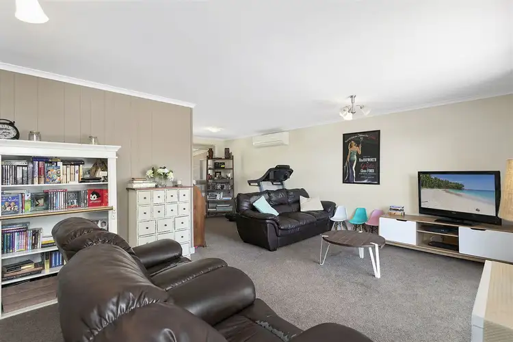 Fifth view of Homely house listing, 138 Mansfield Avenue, Mount Clear VIC 3350