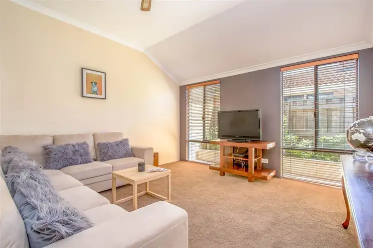 Fifth view of Homely house listing, 8 Karon Vista, Halls Head WA 6210
