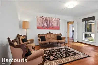 Fourth view of Homely house listing, 5 Grosvenor Court, Alfredton VIC 3350