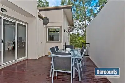 Seventh view of Homely townhouse listing, 68 Greenway Circuit, Mount Ommaney QLD