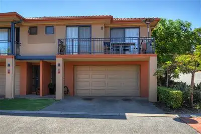 38/4 University Drive, Robina QLD 4226