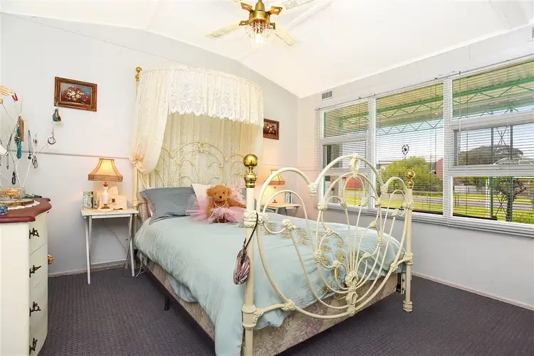 Sixth view of Homely house listing, 8 Kingdon Place, Goolwa SA 5214