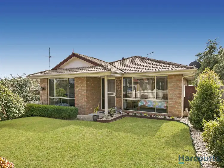 13 Helen Street, Drouin VIC 3818
