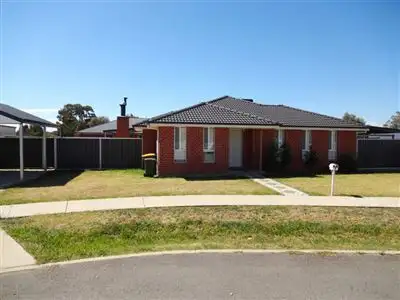 Second view of Homely house listing, 4 Buffalo Close, Wangaratta VIC 3677
