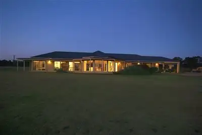 175 Jennings Lane, Bairnsdale VIC 3875
